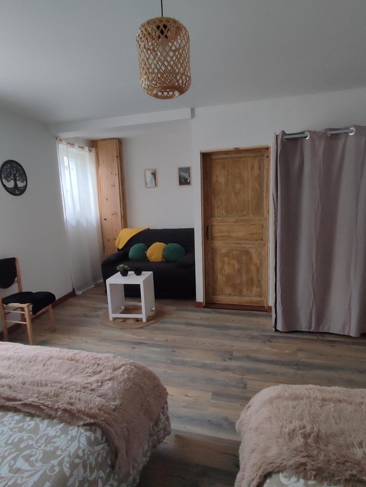 Gite La Petite Longere Septfonds Экстерьер фото